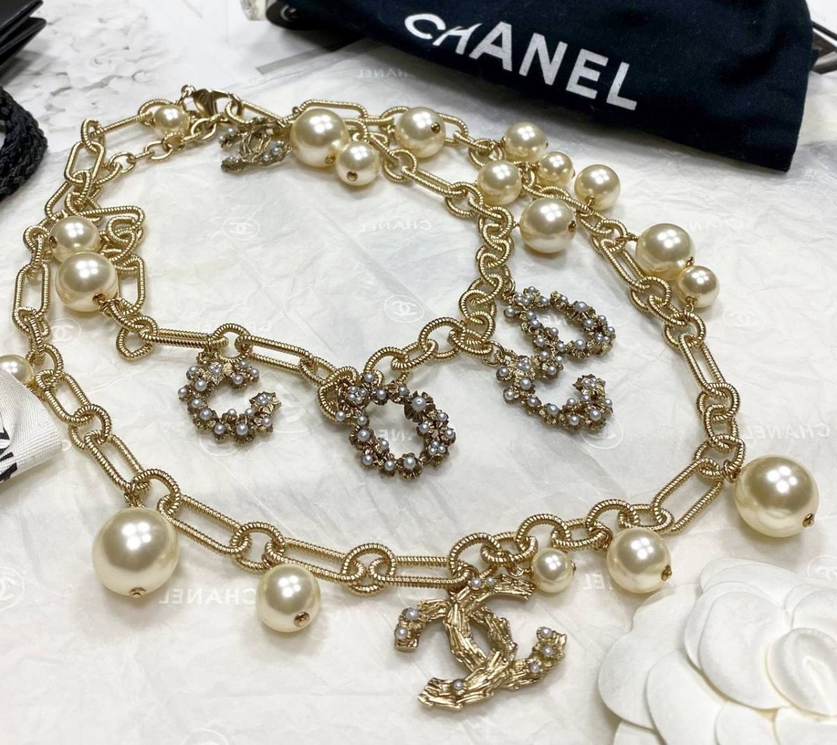 Колье / жемчуг / Chanel цена 187 860 руб