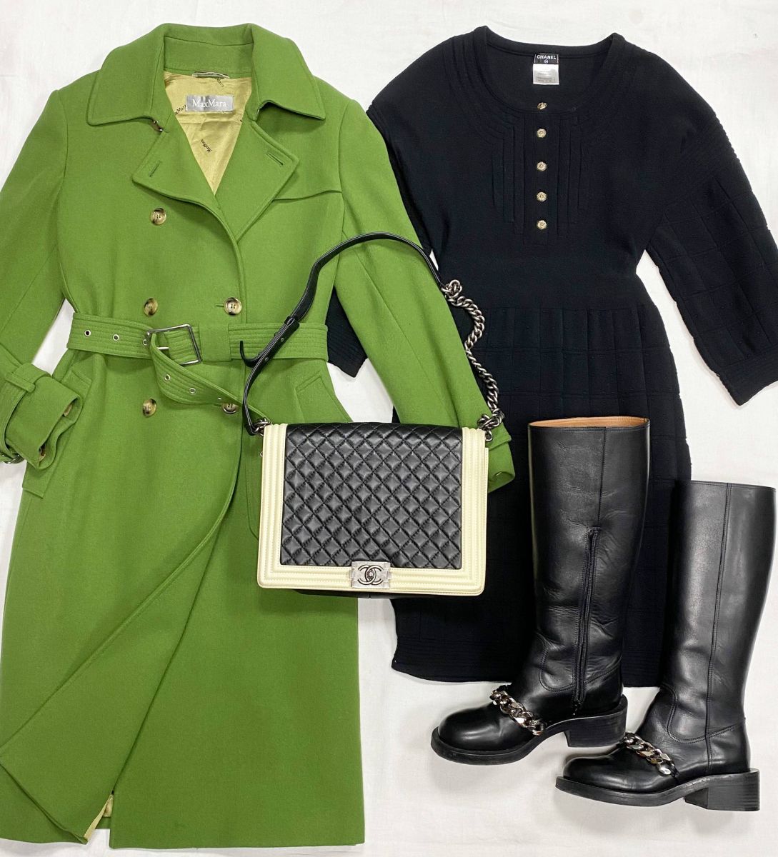 Платье Chanel размер 40 цена 31 310 руб
Пальто Max Mara размер 44 цена 23 483 руб
Сапоги Givenchy размер 37 цена 23 483 руб
Сумка Chanel 