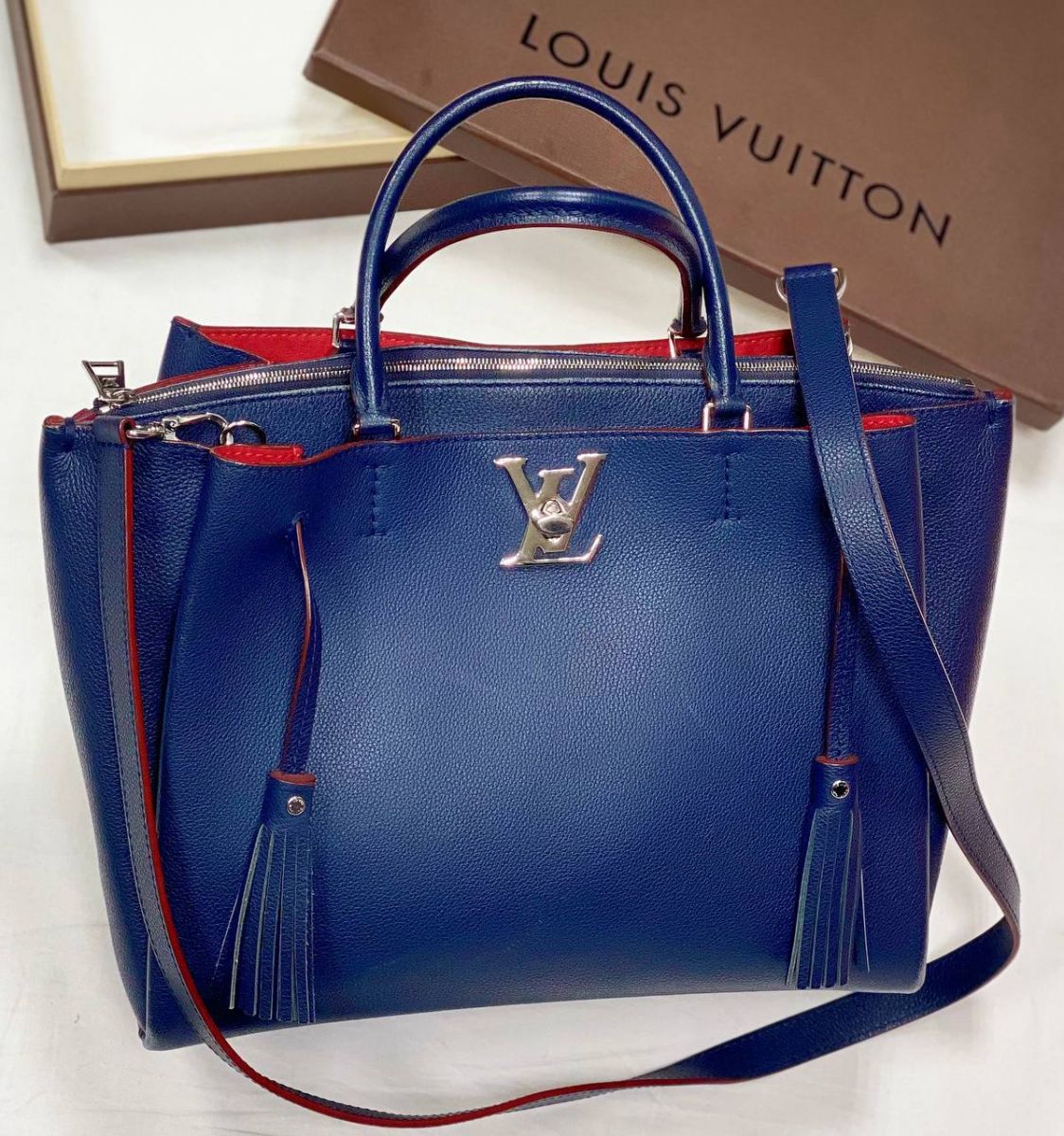 Сумка Louis Vuitton размер 30/25 цена 46 965 руб 