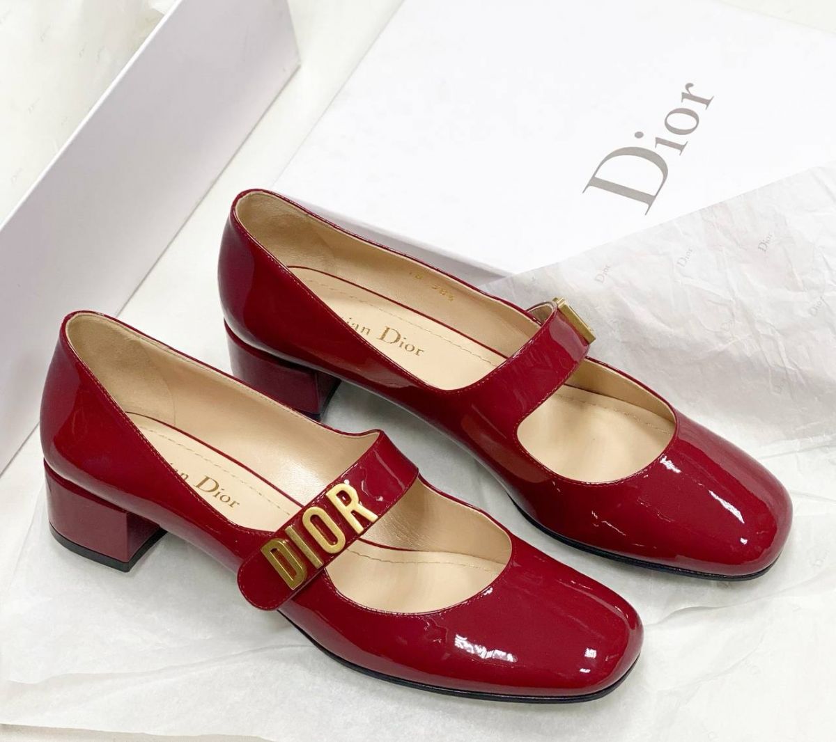 Туфли Christian Dior размер 38.5 цена 46 965 руб / новые / 