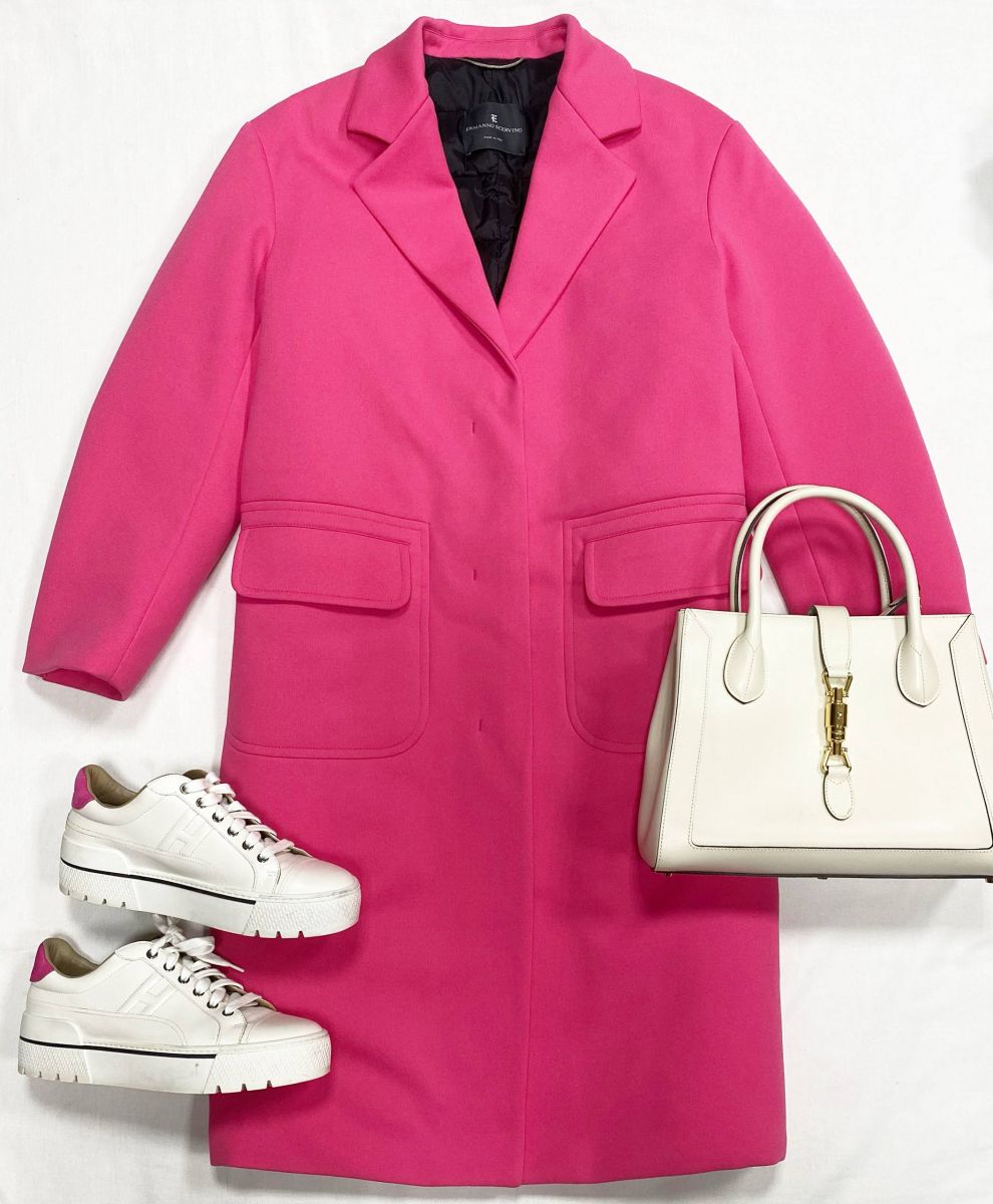 Пальто Ermanno Scervino размер 42 цена 62 620 руб
Кеды Hermes размер 39.5 цена 78 275 руб
Сумка Gucci 