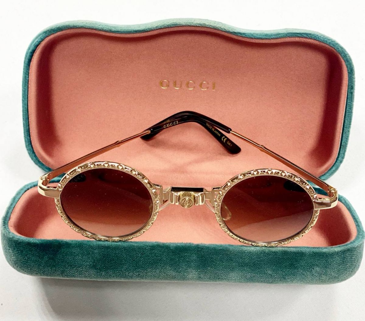 Очки Gucci цена 23 483 руб