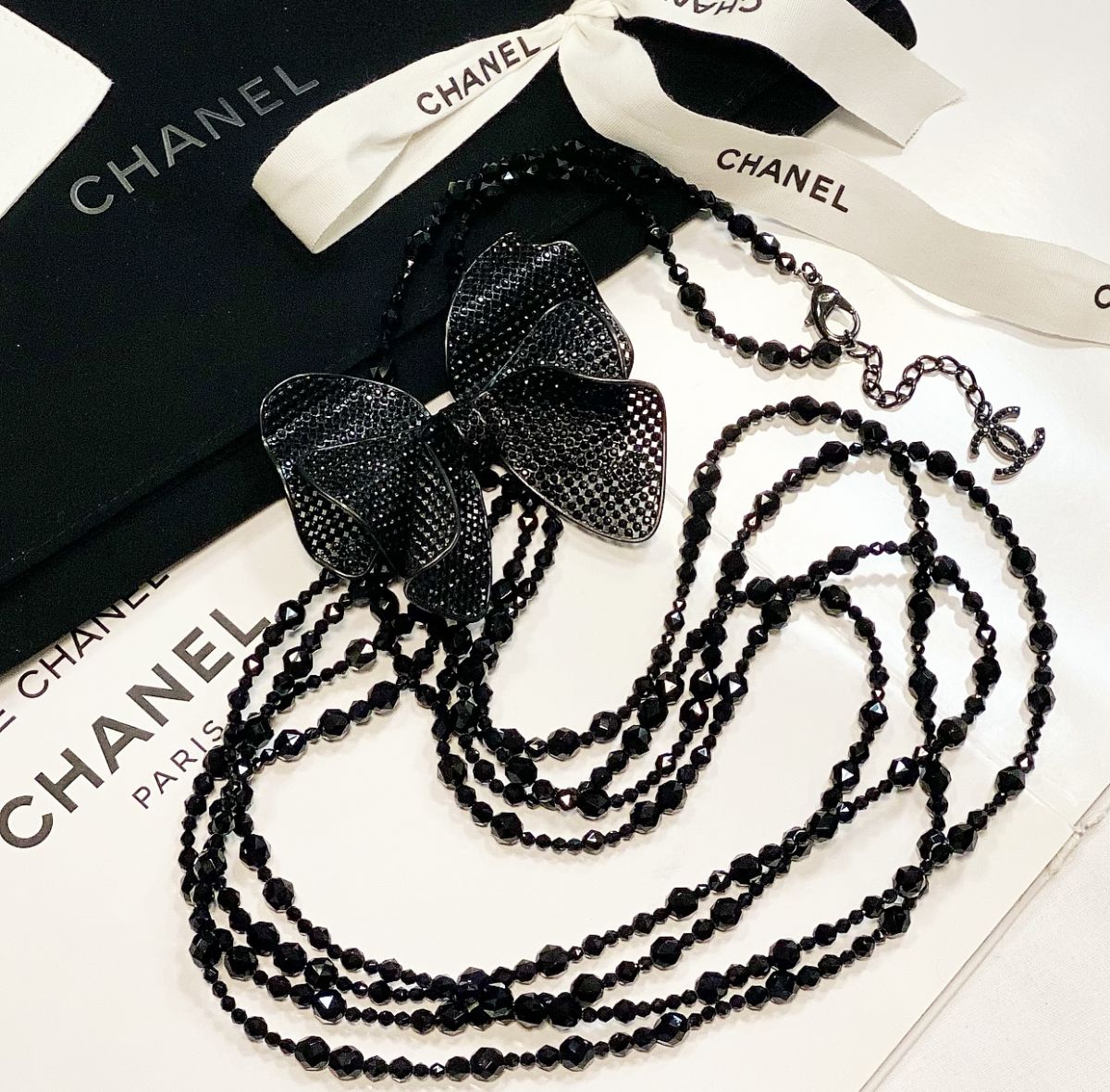 Колье / камни / Chanel цена 138 463 руб 