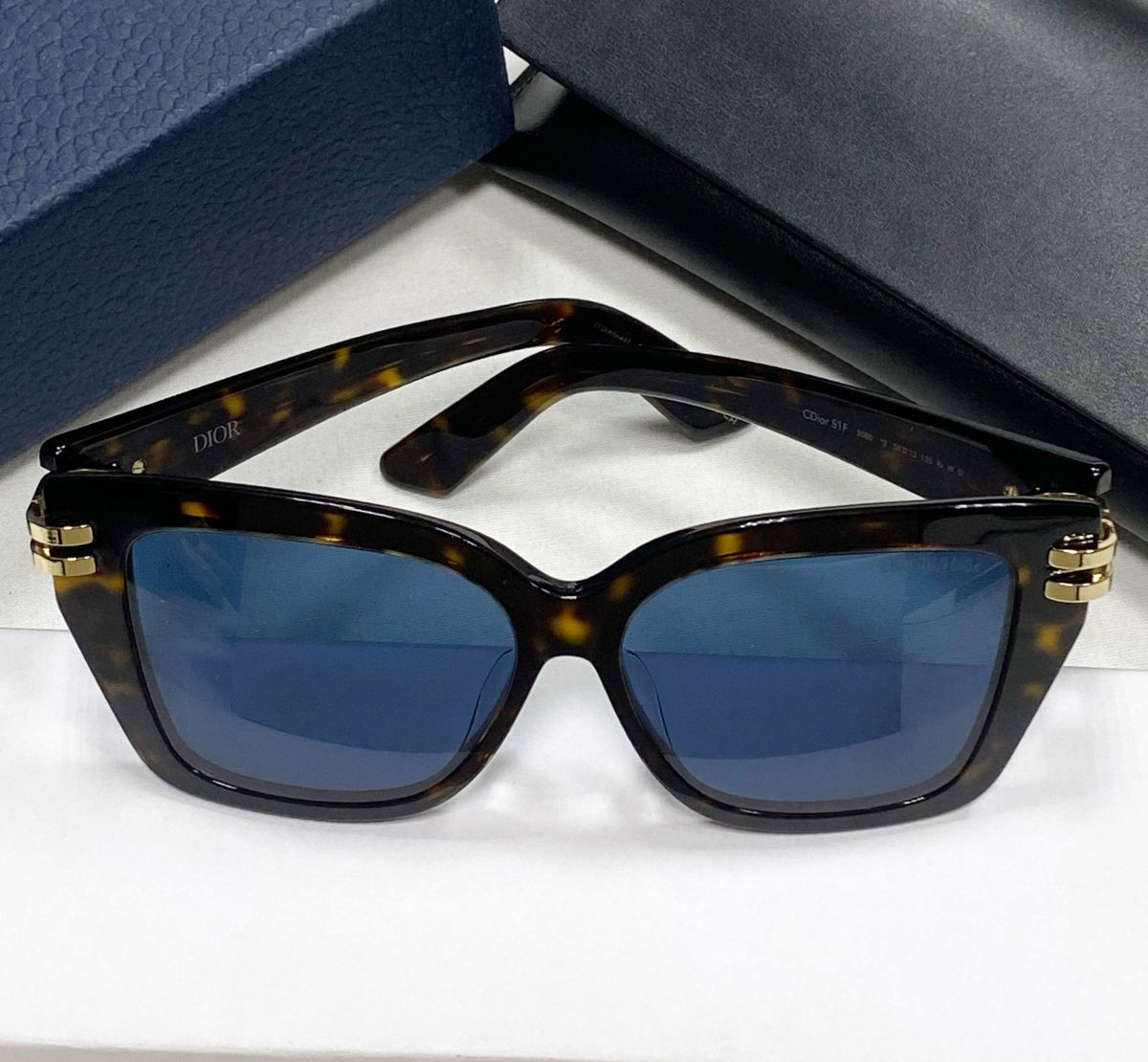 Очки Christian Dior цена 31 310 руб
