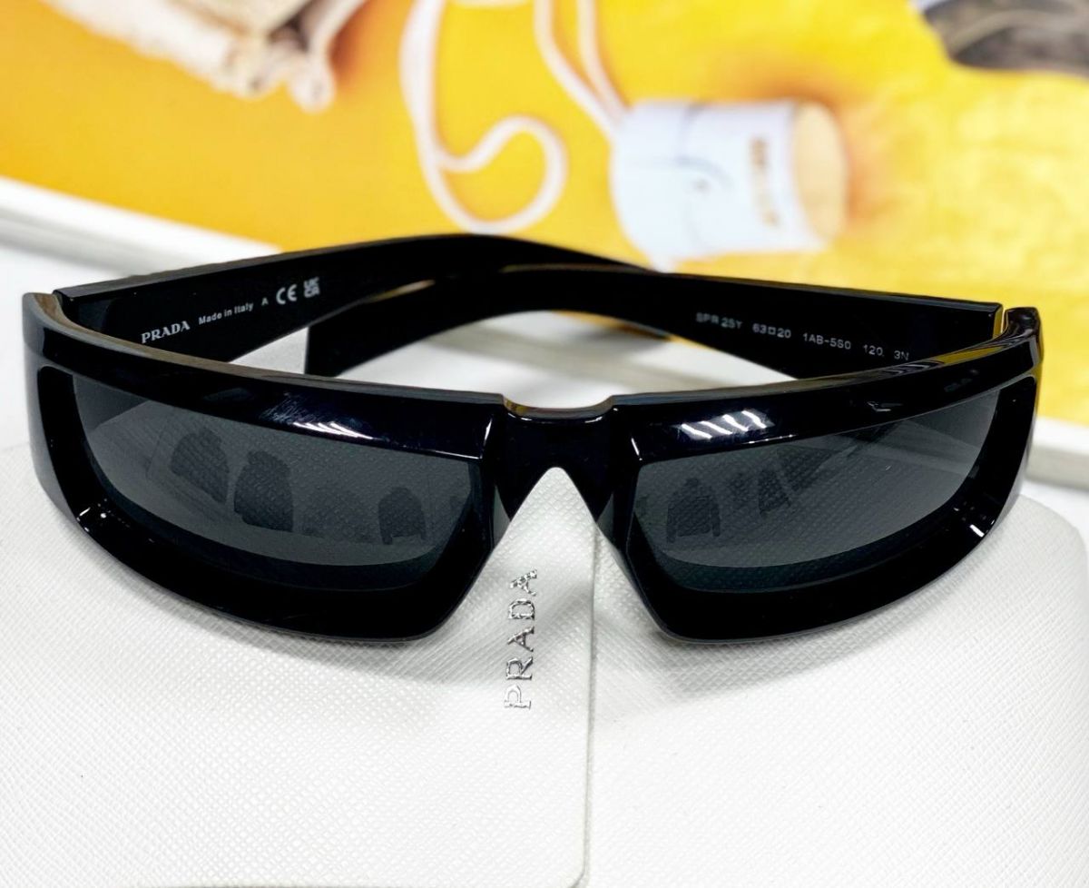 Очки Prada цена 23 483 руб 