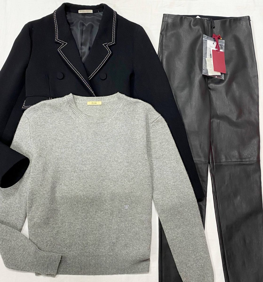 Жакет / отделка манили / Bottega Veneta размер 44 цена 39 138 руб 
Кофта / кашемир / Celine размер S цена 15 655 руб 
Брюки / кожа / Weeknd Max Mara размер 40 цена 23 483 руб / новые с ценником /