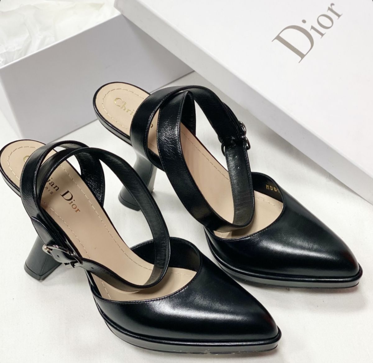 Туфли Christian Dior размер 39 цена 38 463 руб 