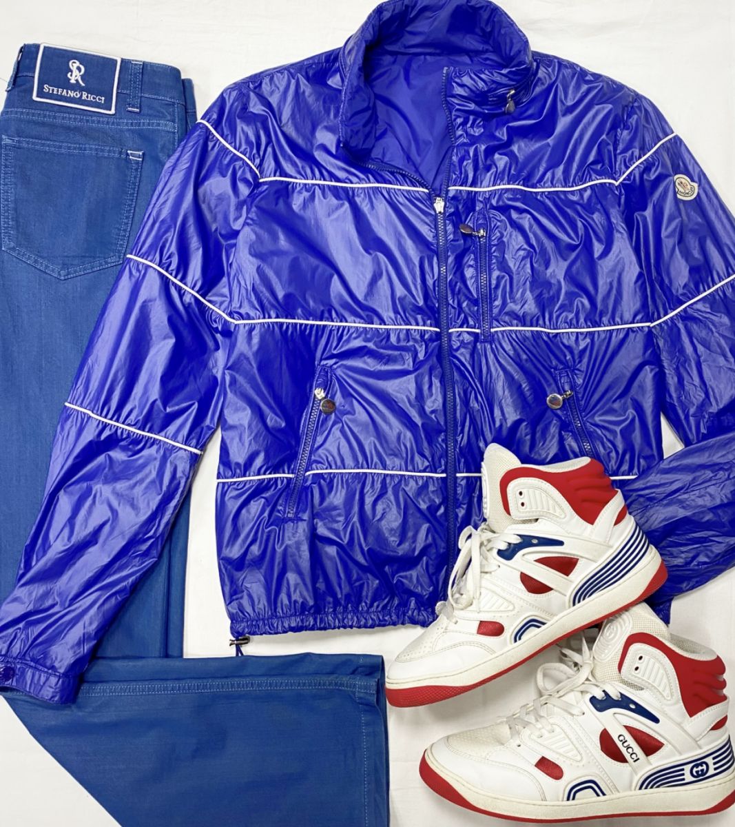 #mechtamen Ветровка Moncler размер 5 цена 26 614 руб 
Джинсы Stefano Ricci размер 36 цена 10 959 руб 
Кроссовки Gucci размер 44 цена 31 310 руб