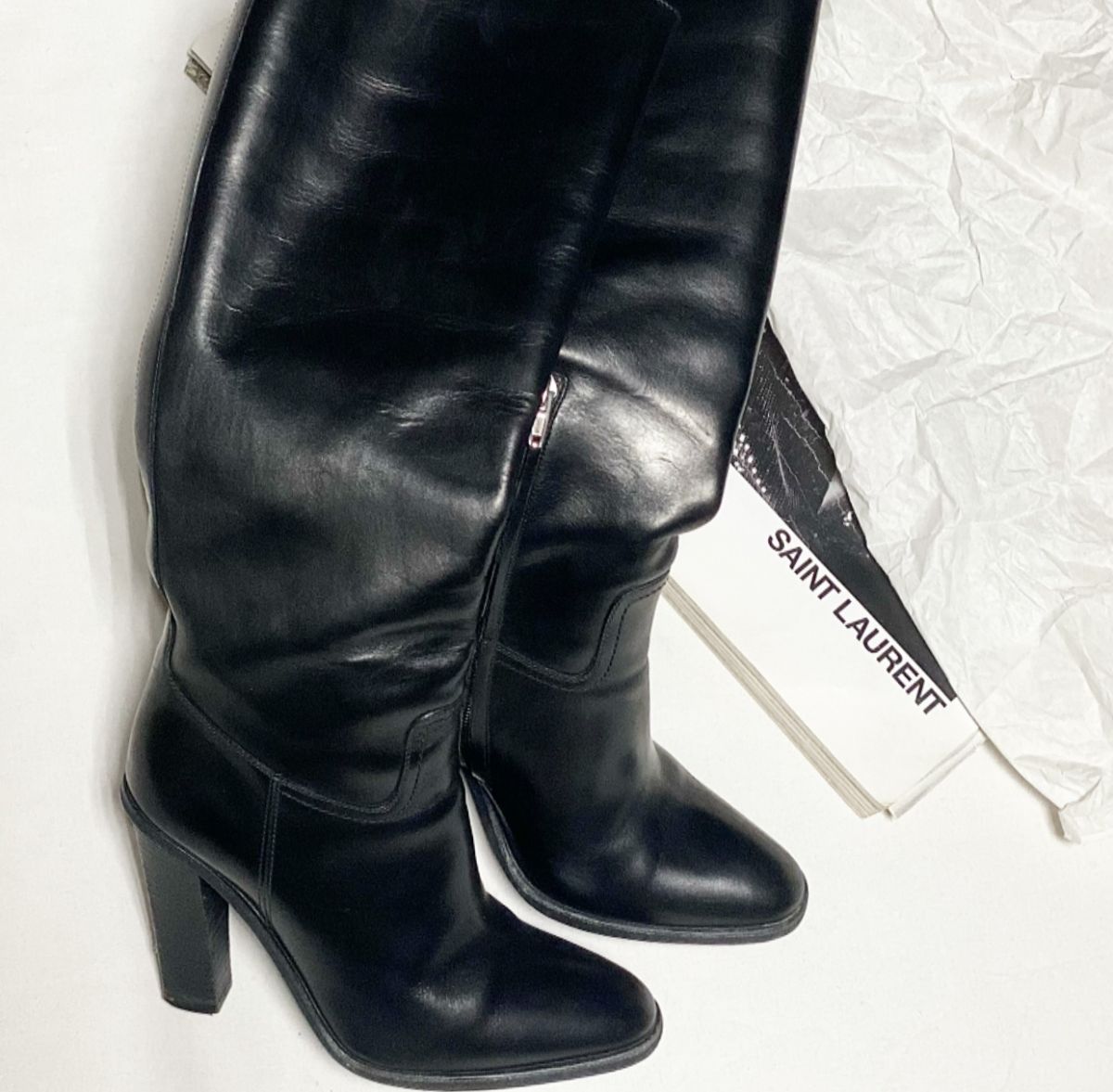 Сапоги Saint Laurent размер 37 цена 7 693 руб 