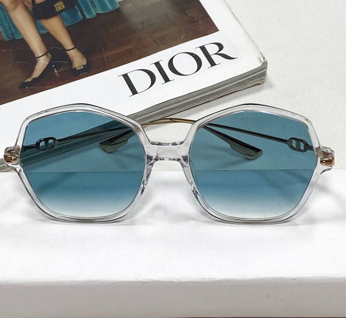 Очки Christian Dior цена 15 655 руб 