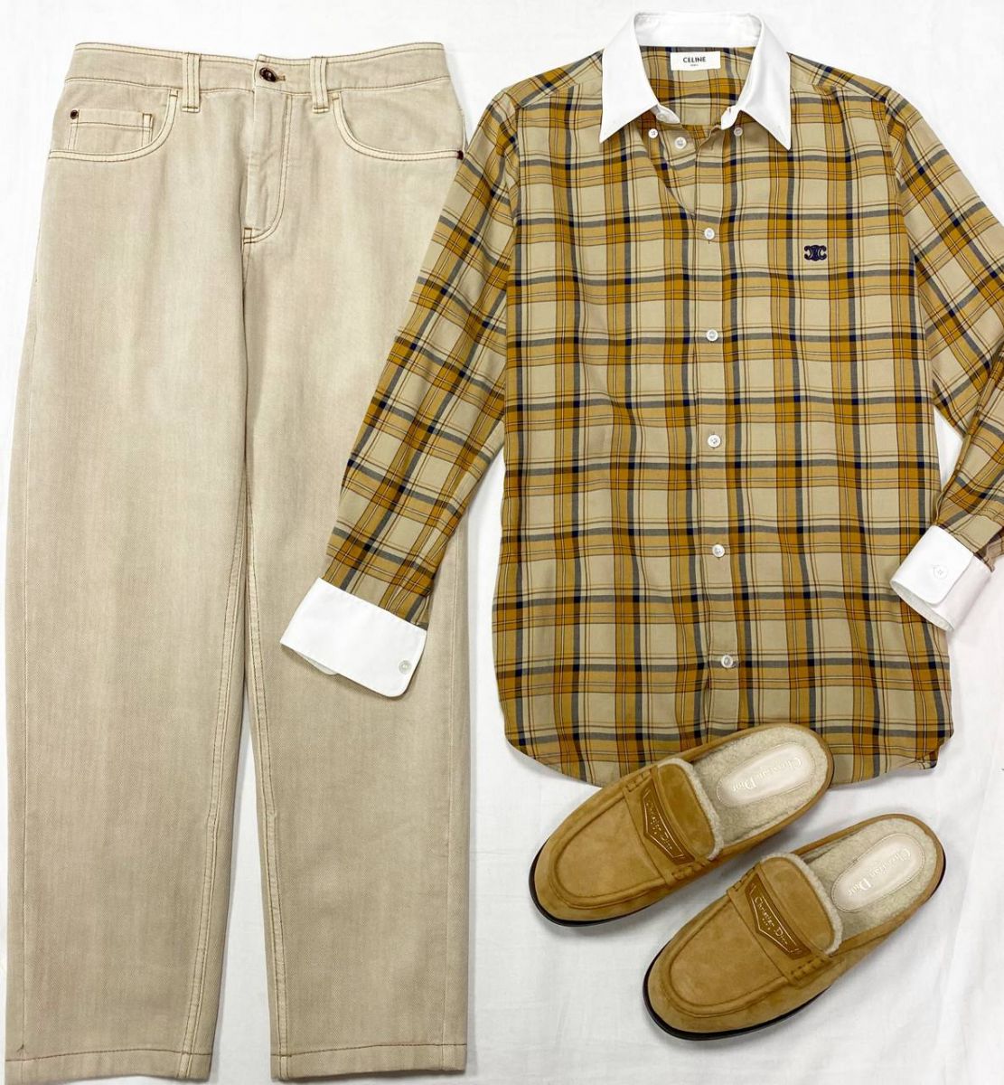 Рубашка Celine размер 36 цена 28 179 руб Джинсы Brunello Cucinelli размер 40 цена 31 310 руб Сабо Christian Dior размер 40 цена 62 620 руб