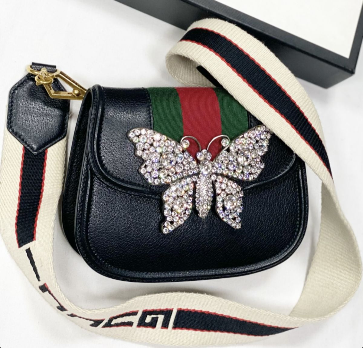 Сумка Gucci размер 20/15 цена 61 540 руб 