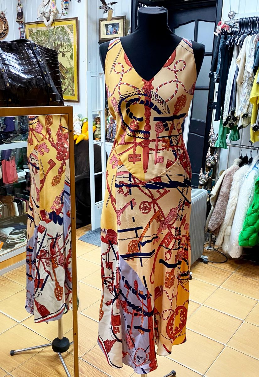 Платье Hermes размер 38 цена 31 310 руб