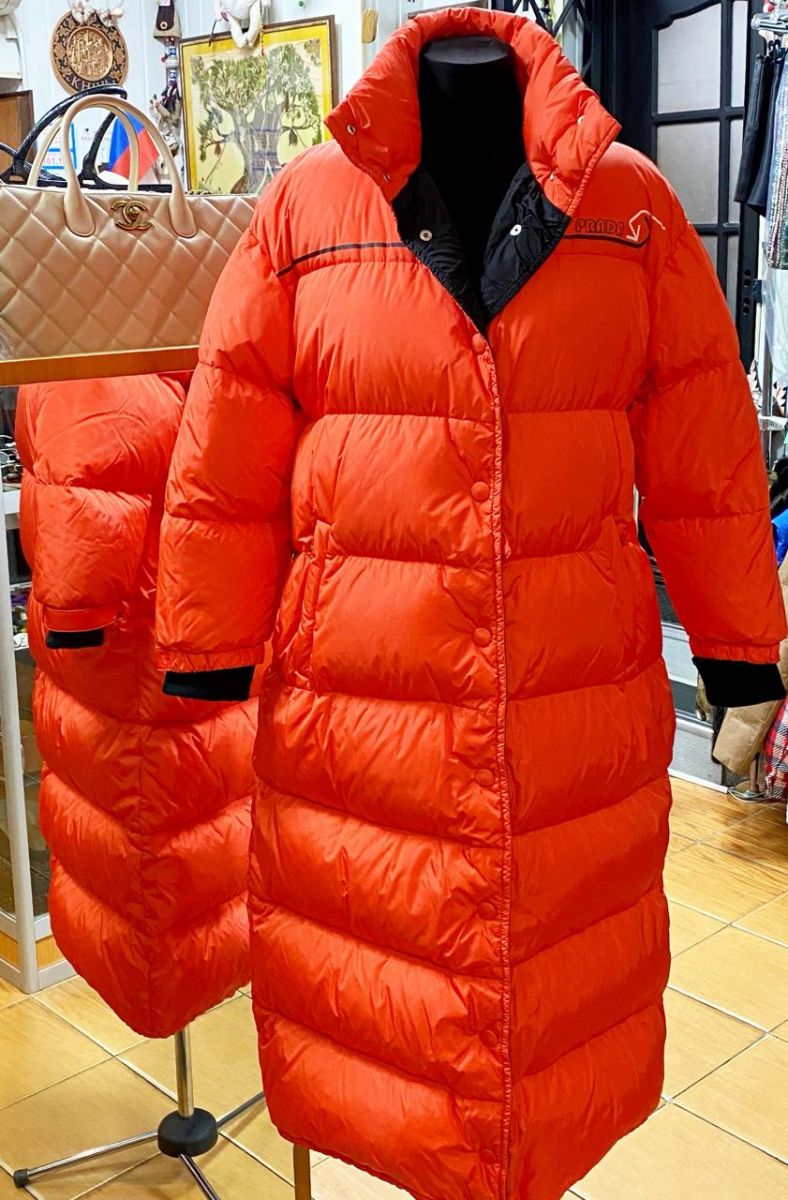 Пуховик Prada размер 40 цена 86 103 руб