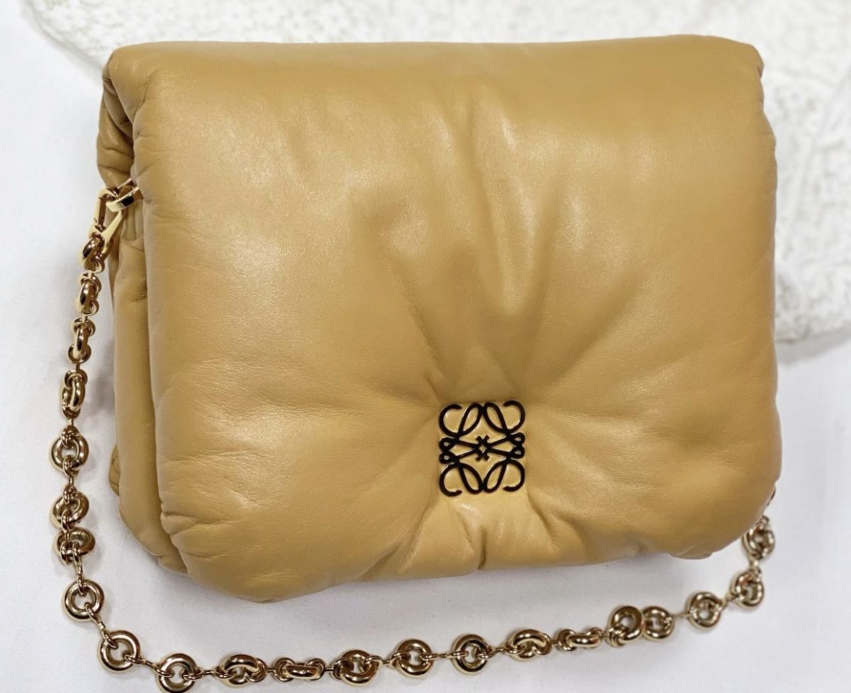 Сумка Loewe размер 20/15 цена 92 310 руб 