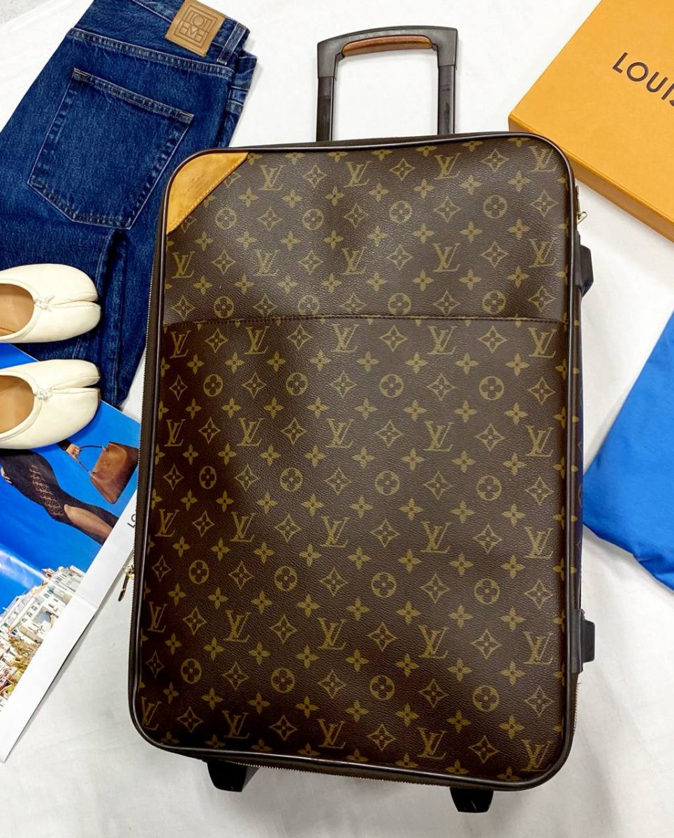 Чемодан Louis Vuitton размер 35/50 цена 78 275 руб