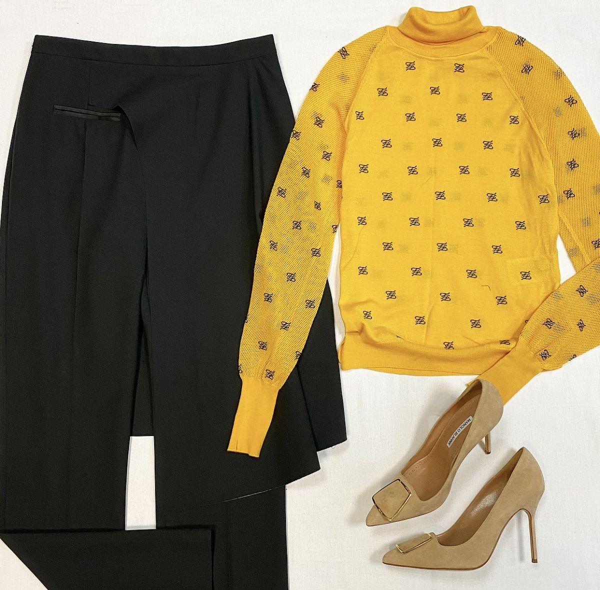 Брюки - юбка Balenciaga размер 40 цена 23 078 рубКофта Fendi размер 38 цена 23 078 руб Туфли Manolo Blahnik размер 38.5 цена 30 770 руб