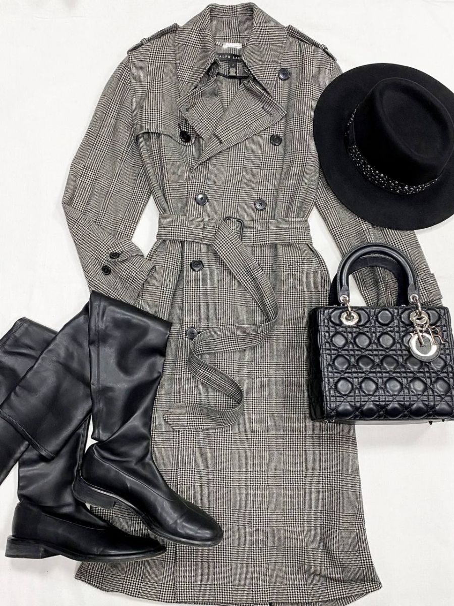 Пальто Ralph Lauren размер 2 цена 39 138 руб
Сапоги Proenza Schouler размер 40 цена 15 655 руб
Сумка Christian Dior 
