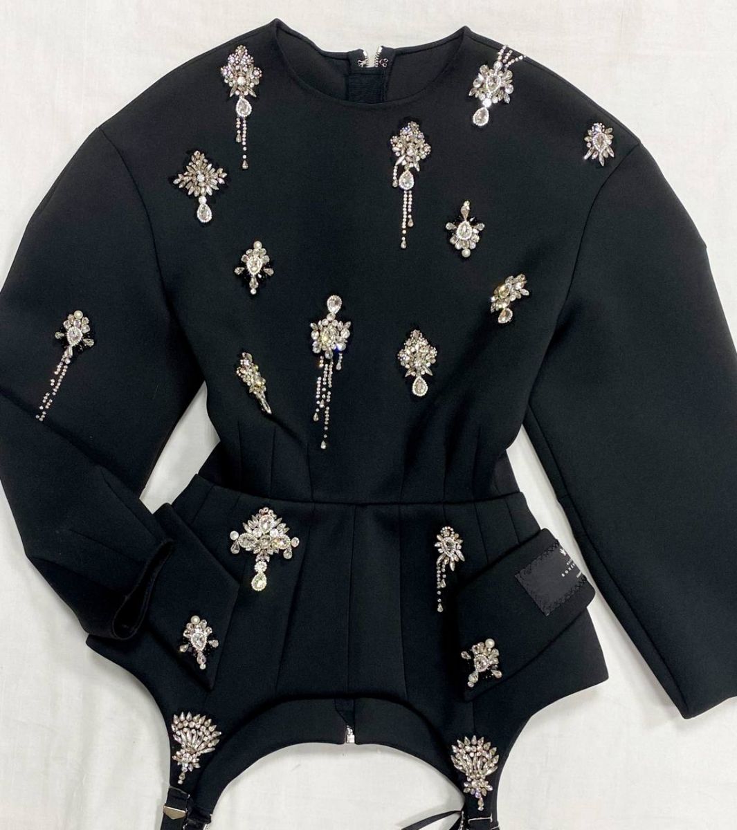 Толстовка/камни/ Bohemique размер 38 цена 156 550 руб