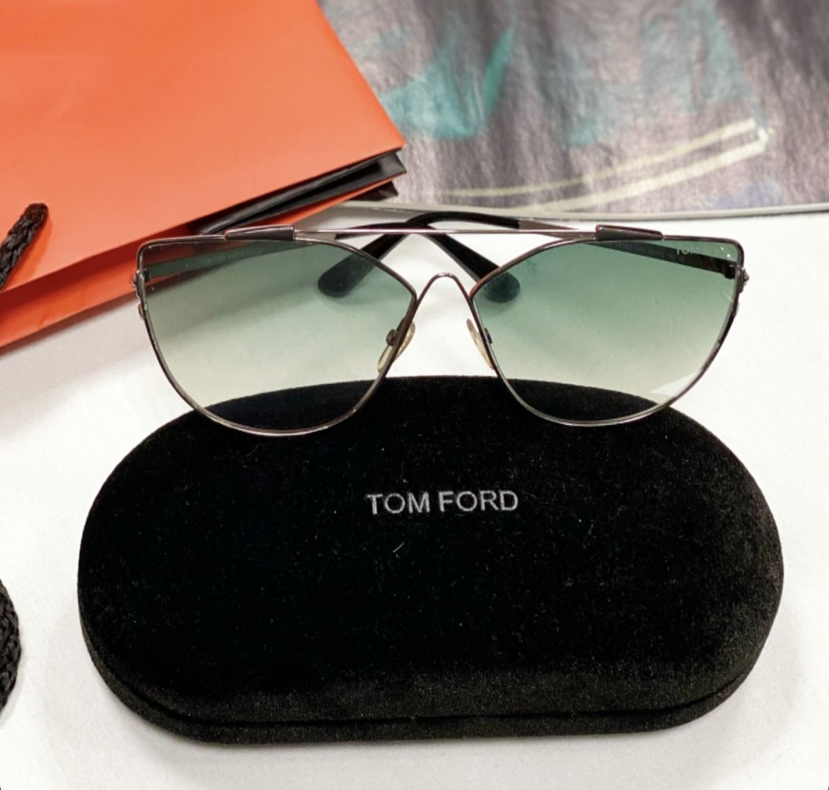 Очки Tom Ford цена 15 385 руб 