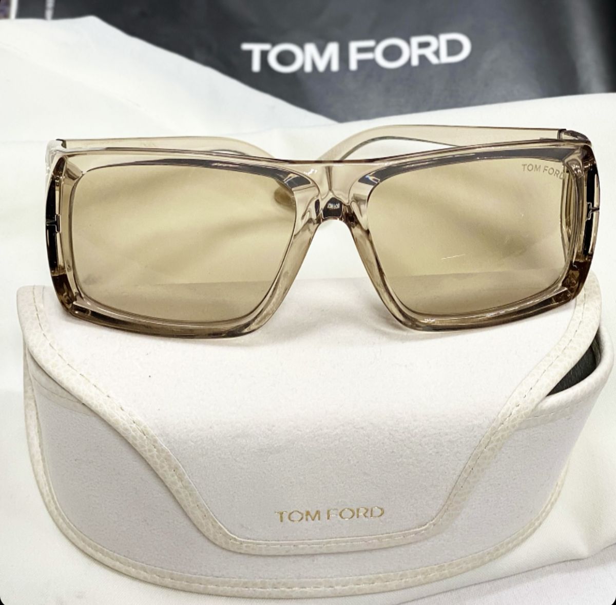 Очки Tom Ford цена 15 385 руб 