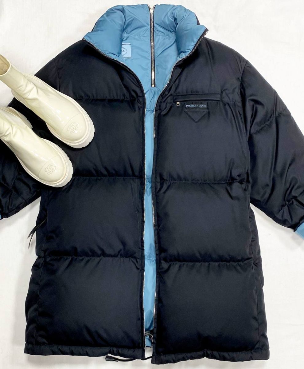 Пуховик Prada размер 44 цена 109 585 руб
Ботинки Chanel размер 39.5 цена 46 965 руб