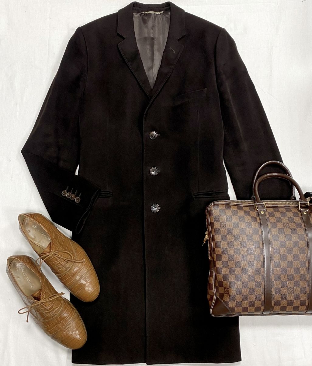 #mechtamen Пальто Dolce Gabbana размер 50 цена 23 483 руб 
Ботинки / крокодил / Giorgio Armani размер 43 цена 23 483 руб 
Сумка Louis Vuitton 