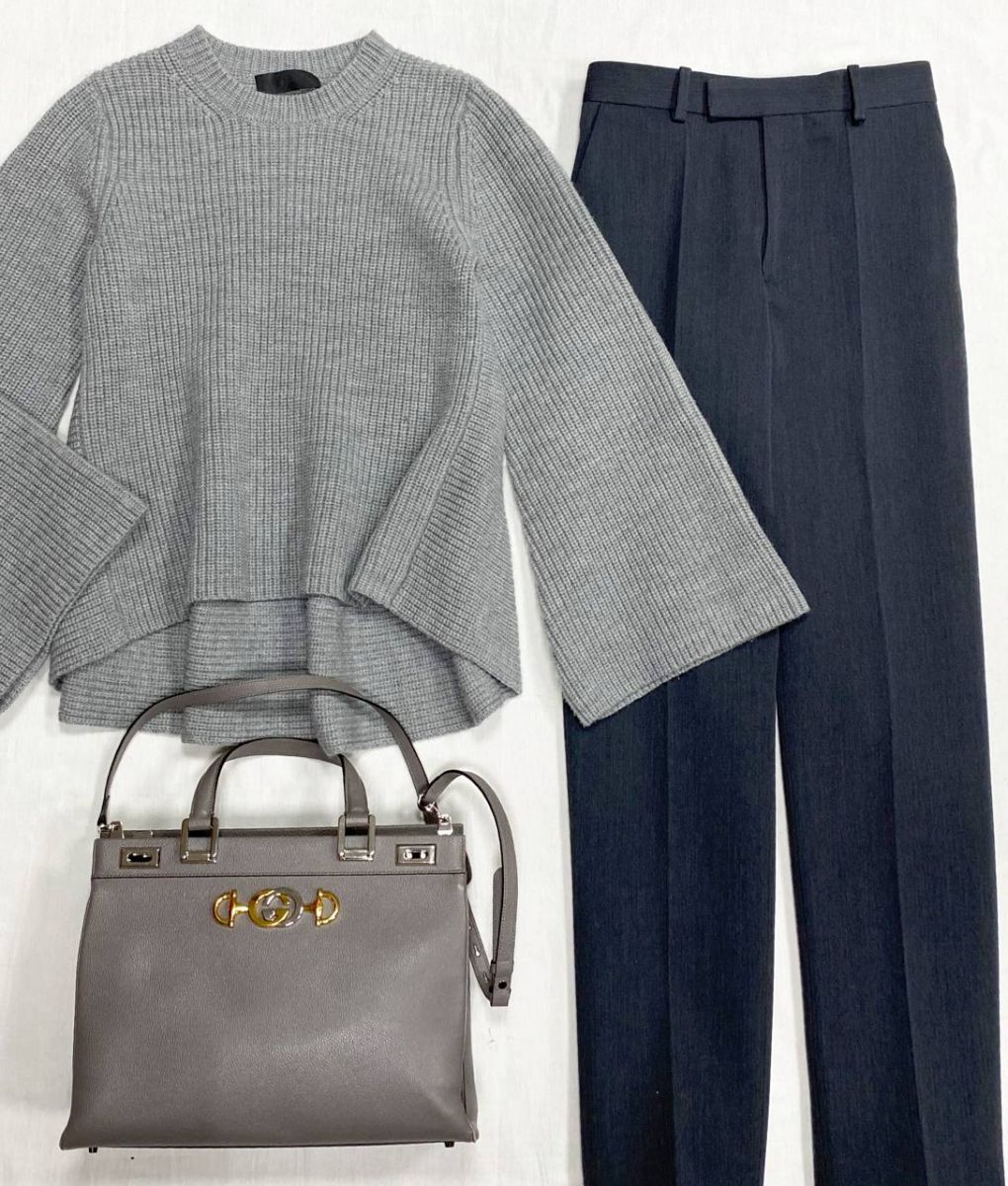 Свитер Co размер M цена 31 310 рубБрюки Bottega Veneta размер 36 цена 15 655 руб Сумка Gucci