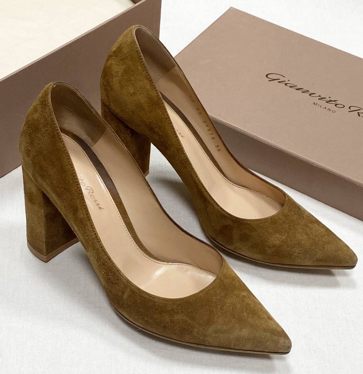 Туфли / замша / Gianvito Rossi размер 38 цена 23 483 руб