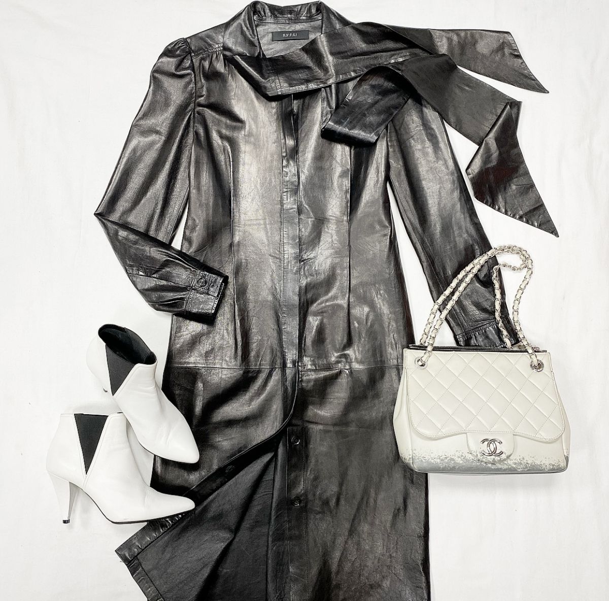 Платье / кожа / Gucci размер 44 цена 30 770 руб Ботильоны Celine размер 39 цена 9 231 руб Сумка Chanel