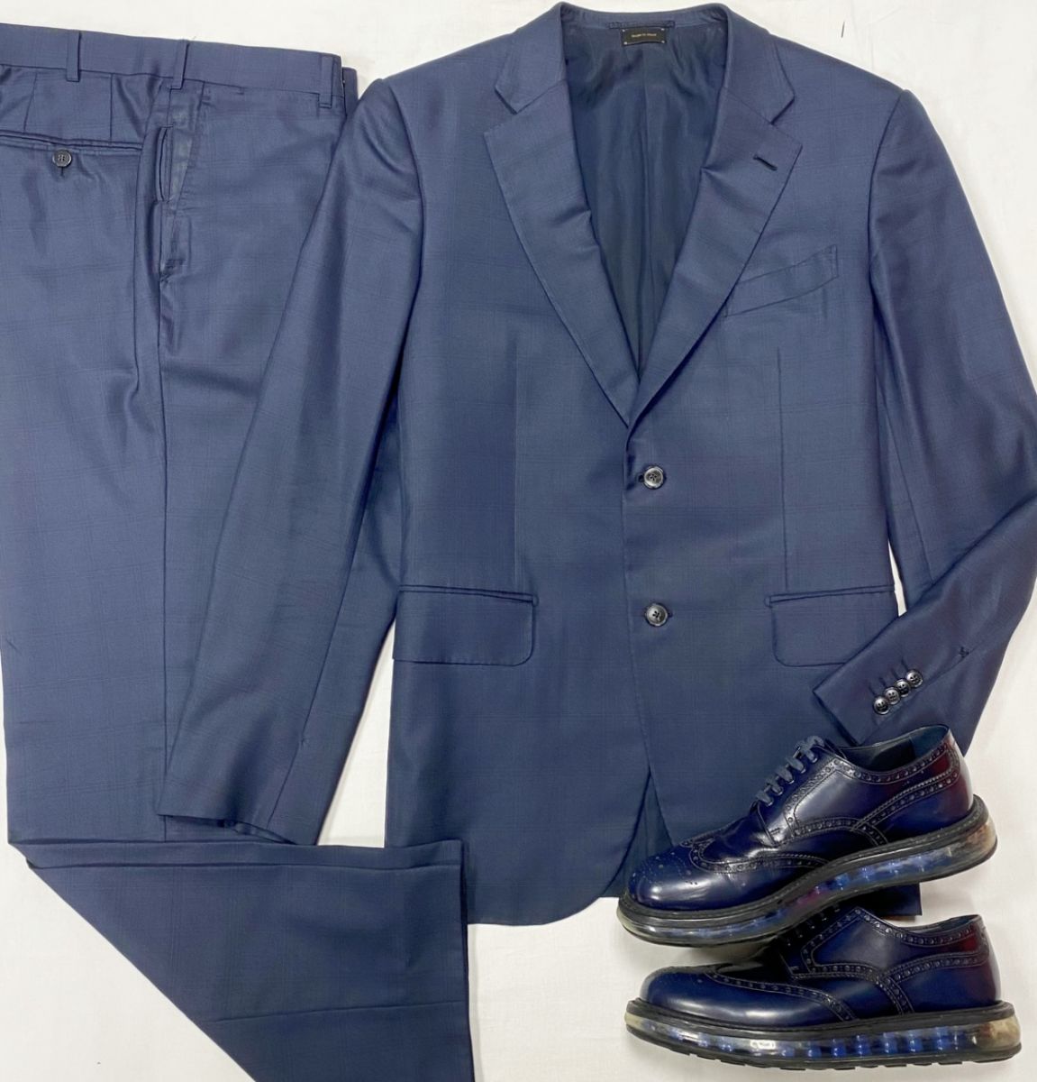 #mechtamen Костюм Ermenegildo Zegna размер 52 цена 10 959 руб 
Ботинки Prada размер 41 цена 15 655 руб 