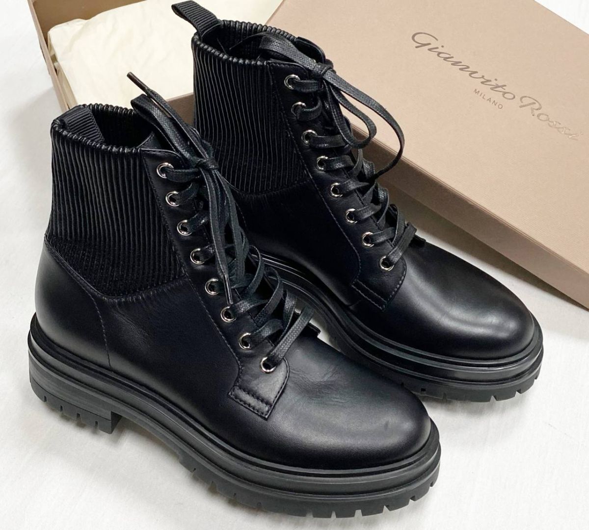 Ботинки Gianvito Rossi размер 37 цена 39 138 руб / новые /