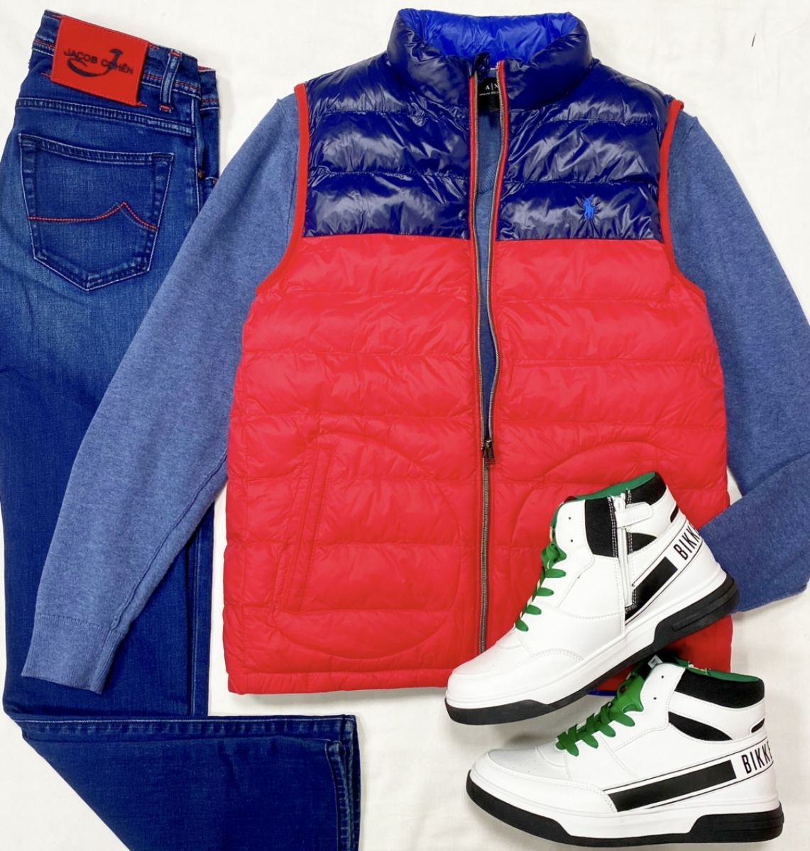 #mechtamen Жилет / двухсторонний / Polo Ralph Lauren размер XL цена 9 393 руб 
Кофта Armani размер XS цена 3 131 руб 
Джинсы Jacob Cohen размер 29 цена 4 697 руб 
Кроссовки Bikkembergs размер 41 цена 9 393 руб 