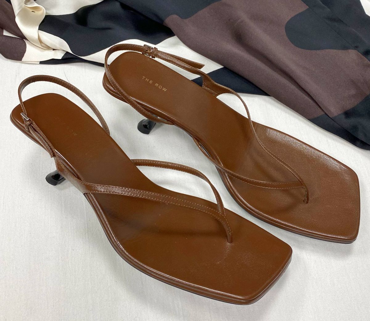 Босоножки Khaite размер 39 цена 31 310 руб