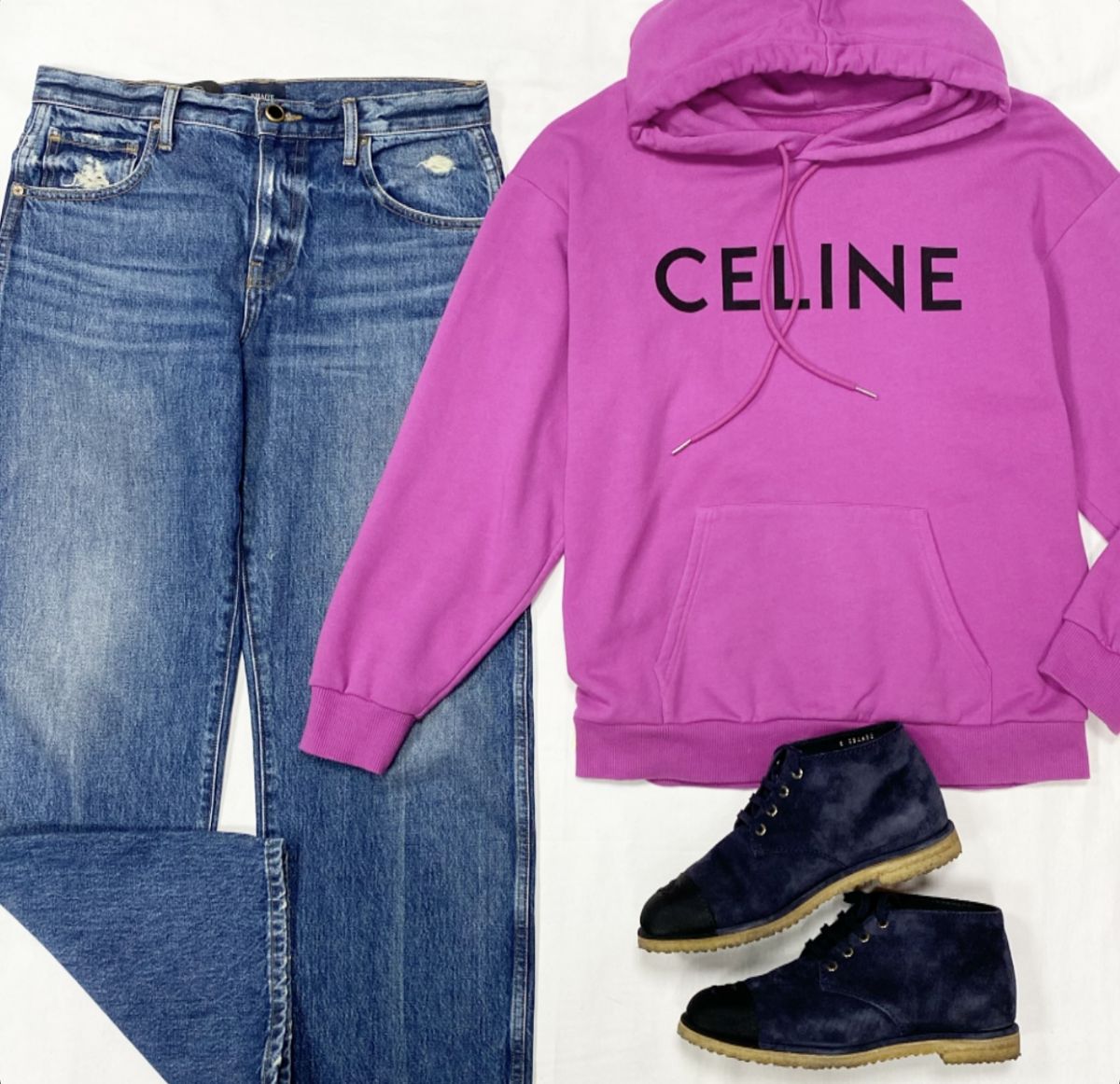 Джинсы Khaite размер 28 цена 9 231 руб Толстовка Celine размер M цена 23 078 руб Ботинки Chanel размер 41 цена 26 155 руб