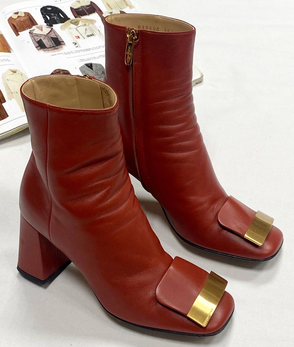 Ботильоны Sergio Rossi размер 35.5 цена 23 483 руб
