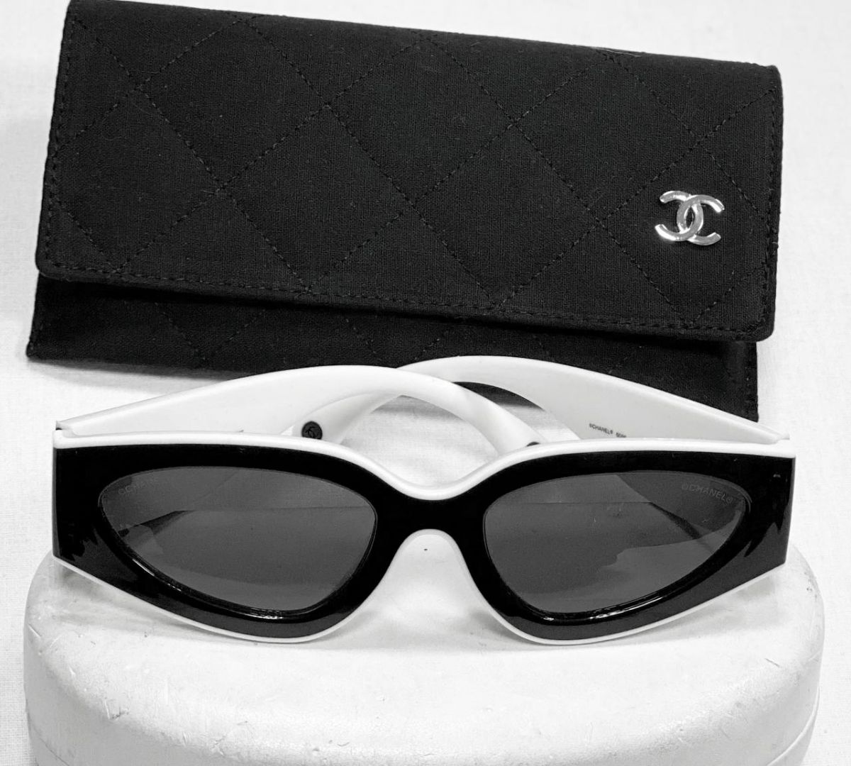 Очки Chanel цена 23 483 руб 