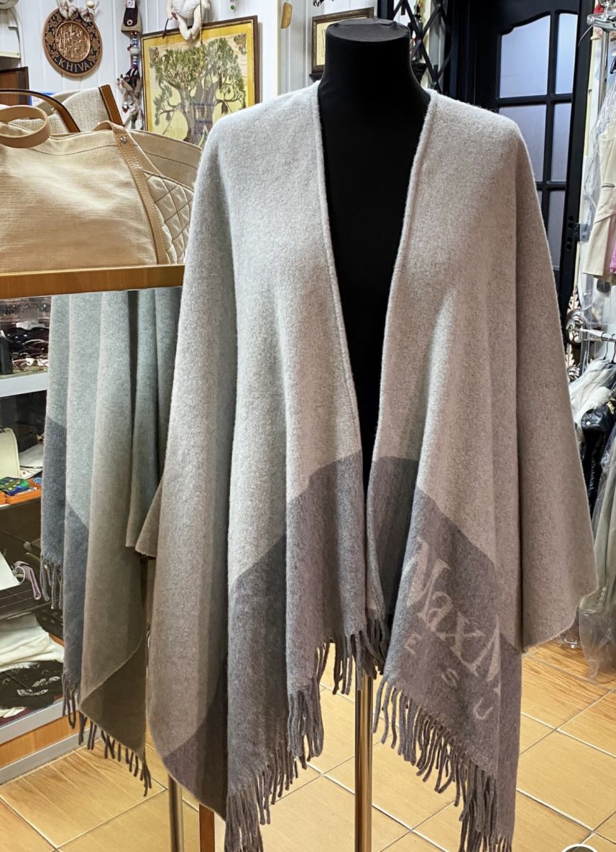 Пончо Max Mara цена 31 310 руб 