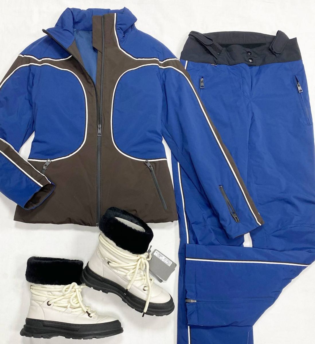 Костюм / горнолыжный/ Fendi размер 40 цена 46 965 руб
Дутики Lorena Antoniazzi размер 37 цена 20 352 руб