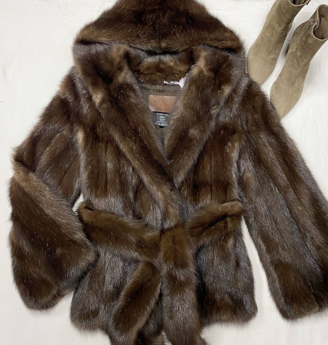 Шуба / мех соболя / Nijole размер 42 цена 469 650 руб