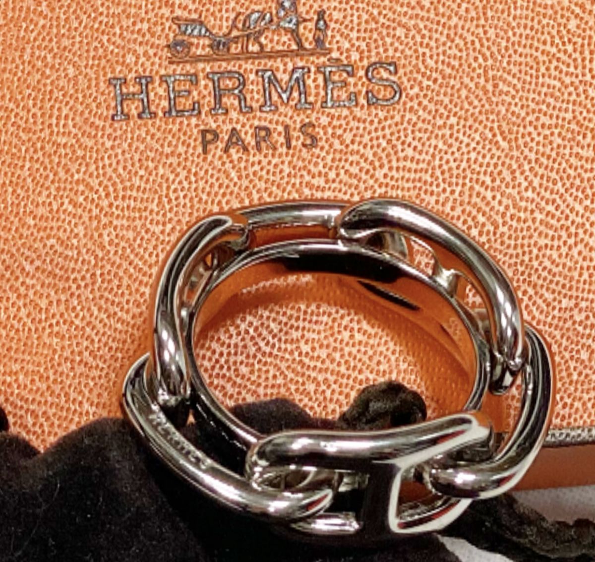 Кольцо Hermès цена 76 925 руб 
