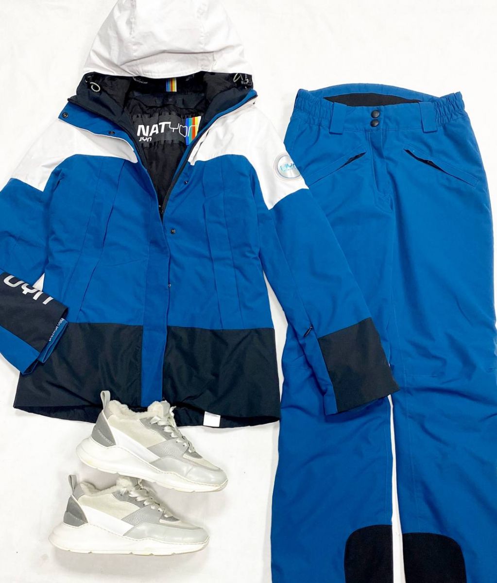 Костюм/ горнолыжный/ размер S цена 18 786 рубКроссовки Bogner размер 37 цена 23 483 руб