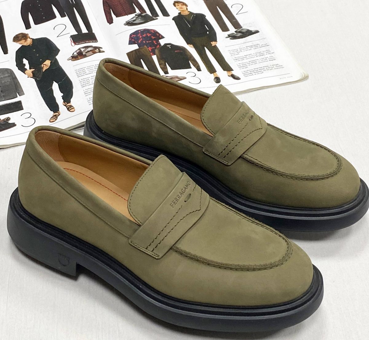 #mechtamen Лоферы Salvatore Ferragamo размер 42 цена 31 310 руб
