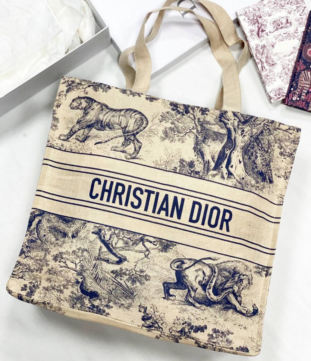 Сумка Christian Dior размер 40/40 цена 39 138 руб