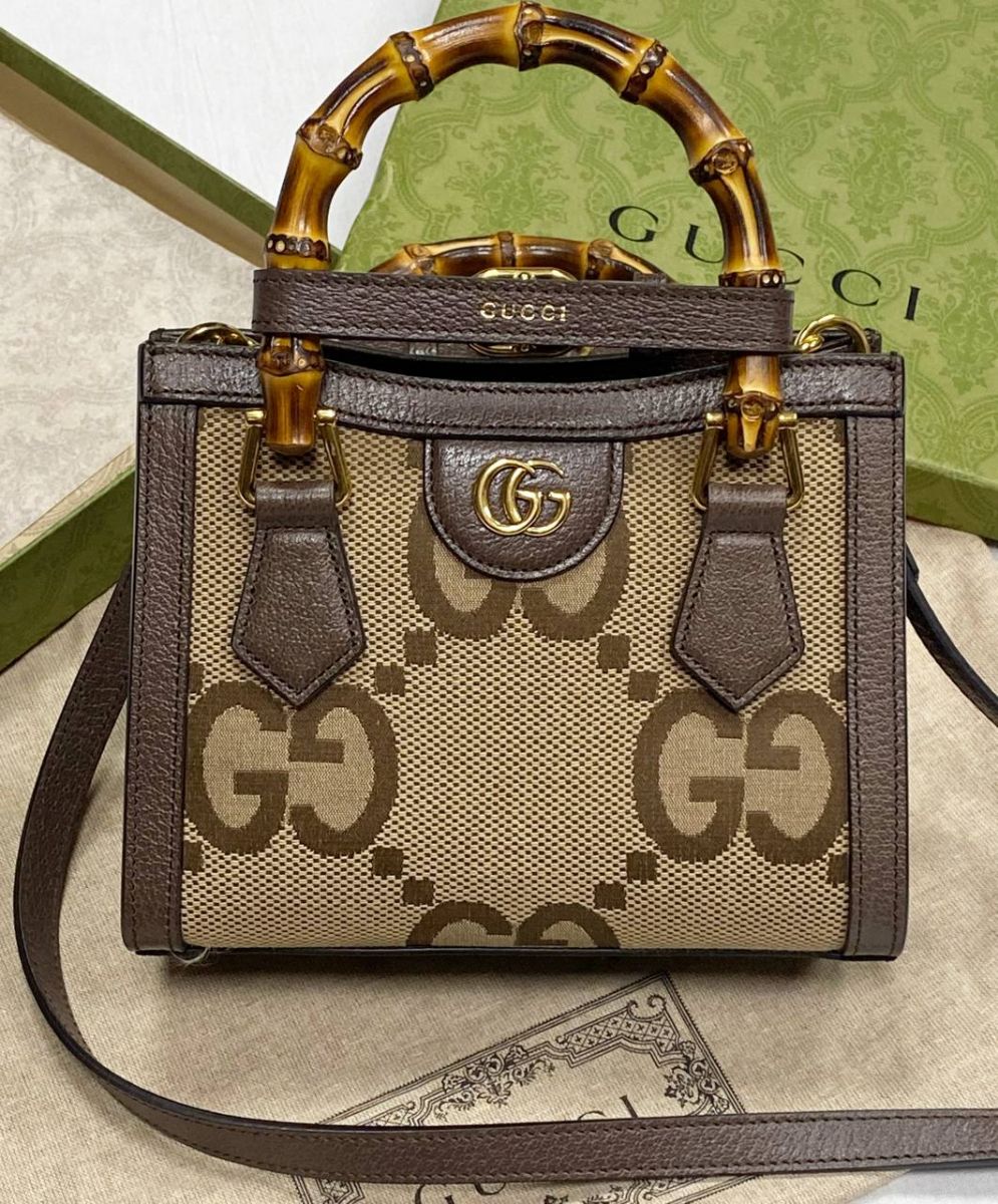 Сумка Gucci размер 20/15 цена 156 550 руб