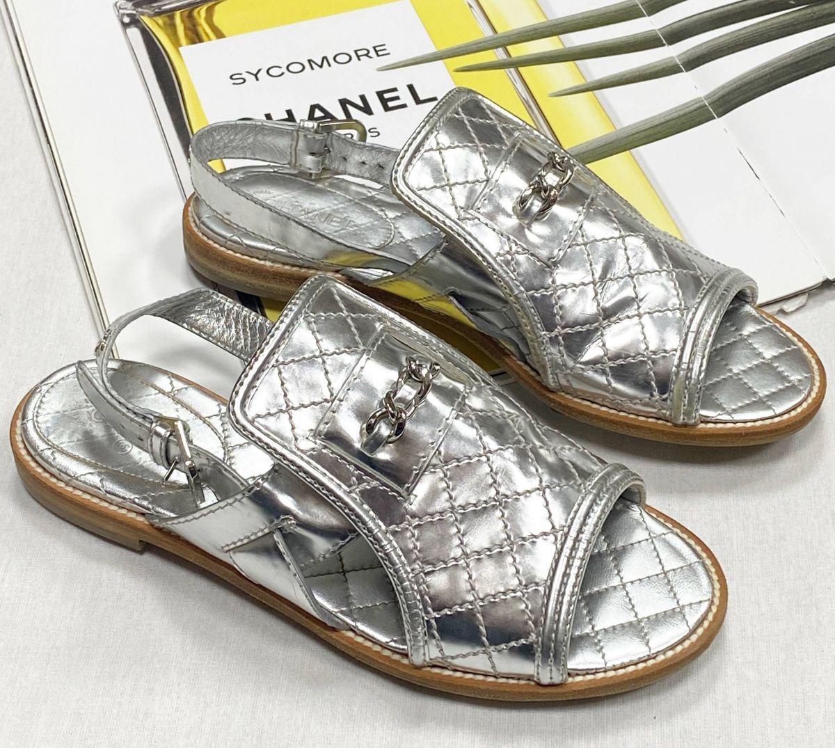 Босоножки Chanel размер 38.5 цена 12 524 руб 