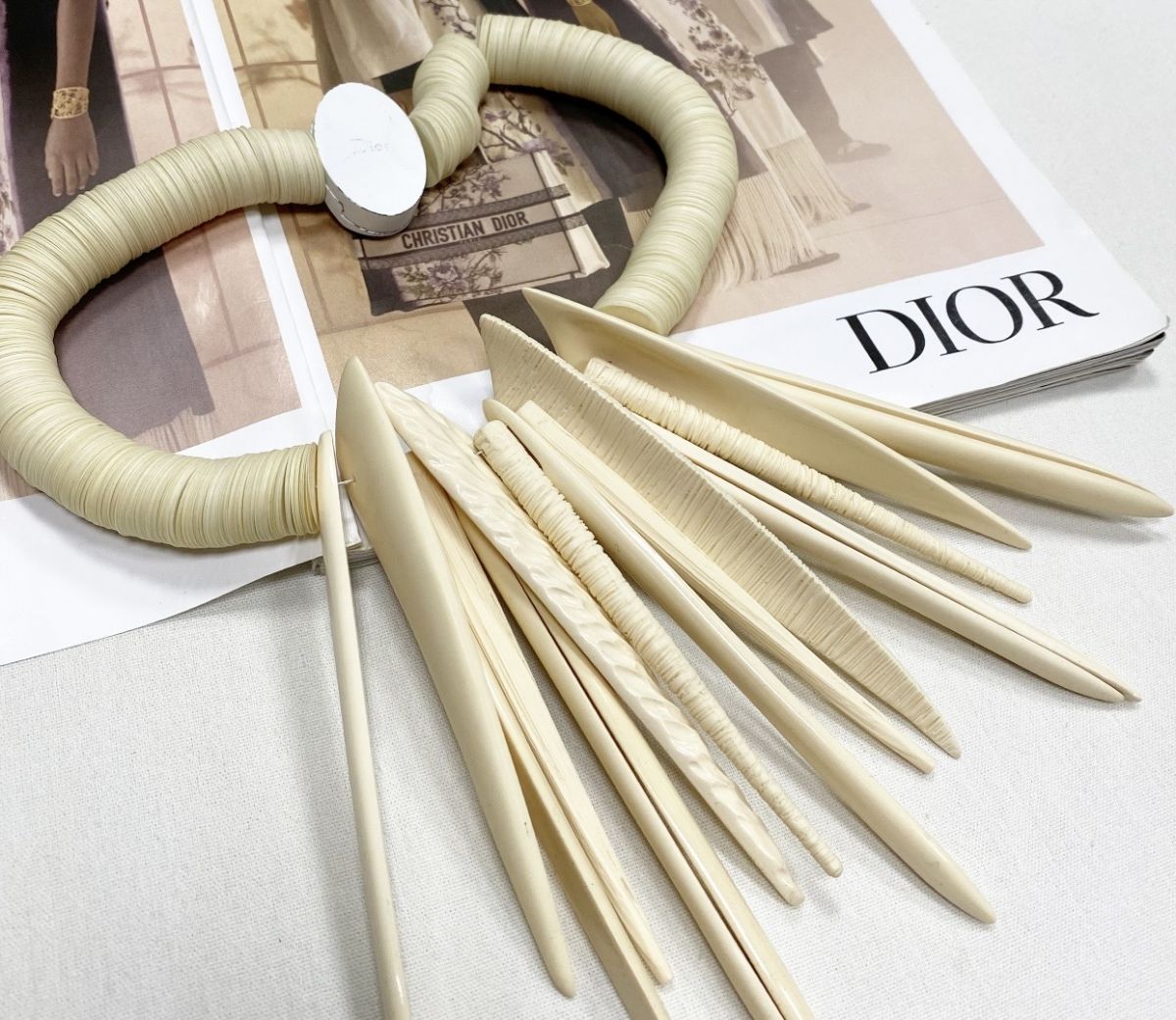 
Колье Dior цена 39 138 руб 