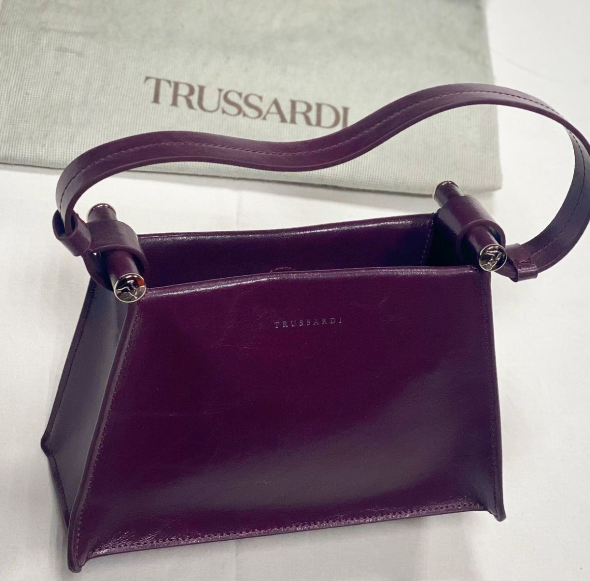 Сумка Trussardi размер 20/15 цена 10 959 руб 