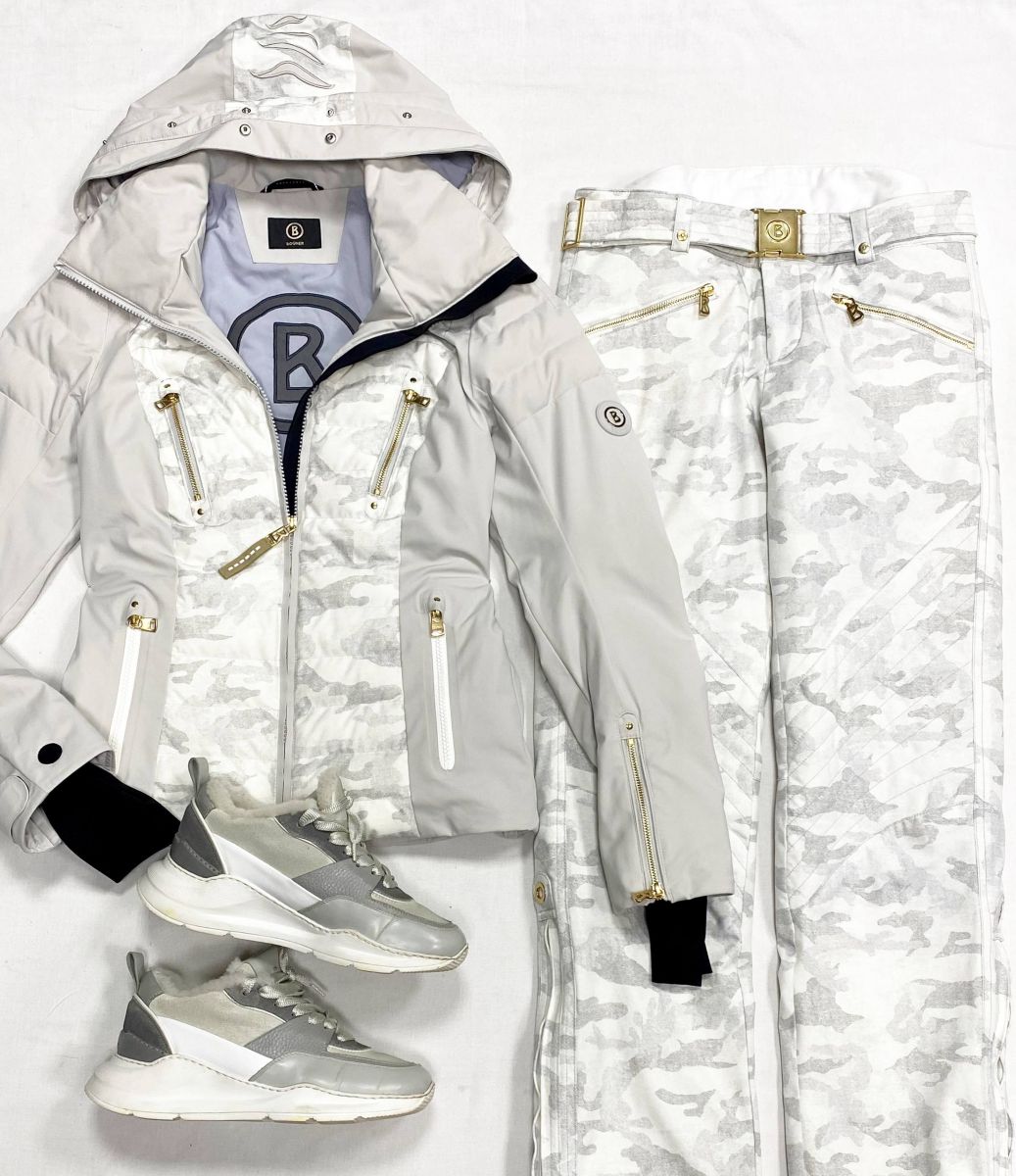 Костюм Bogner размер 36 цена 46 965 руб
Кроссовки Santoni размер 37 цена 23 483 руб