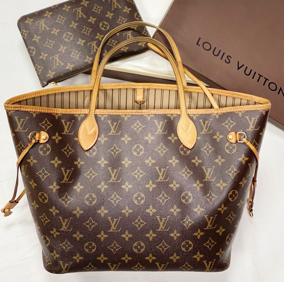 Сумка Louis Vuitton размер 30/25 цена 93 930 руб